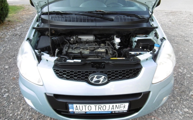Hyundai Matrix cena 12900 przebieg: 262406, rok produkcji 2009 z Brzozów małe 781